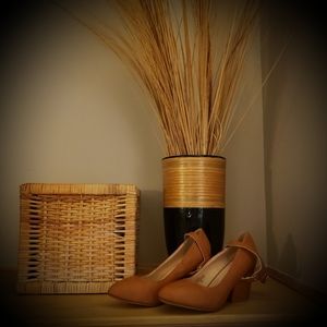 Chunky heel with a sassy buckle